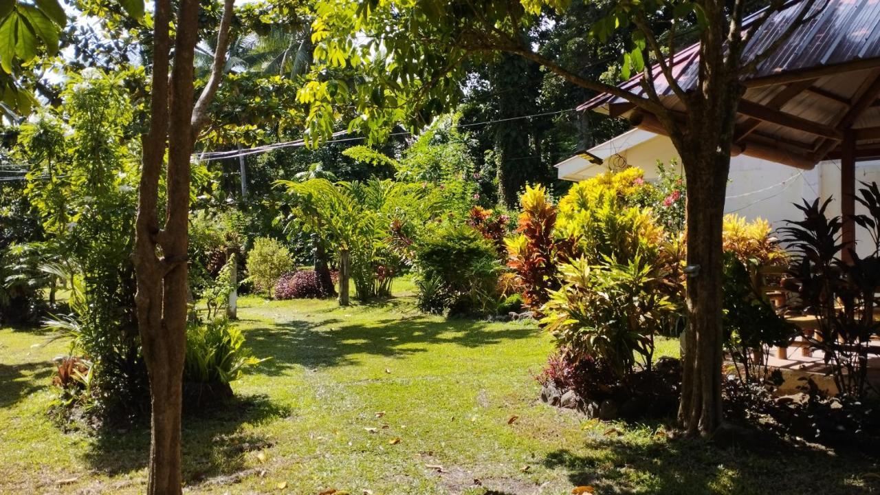 Acacia'S Cottages With Starlink Wifi Mambajao Buitenkant foto